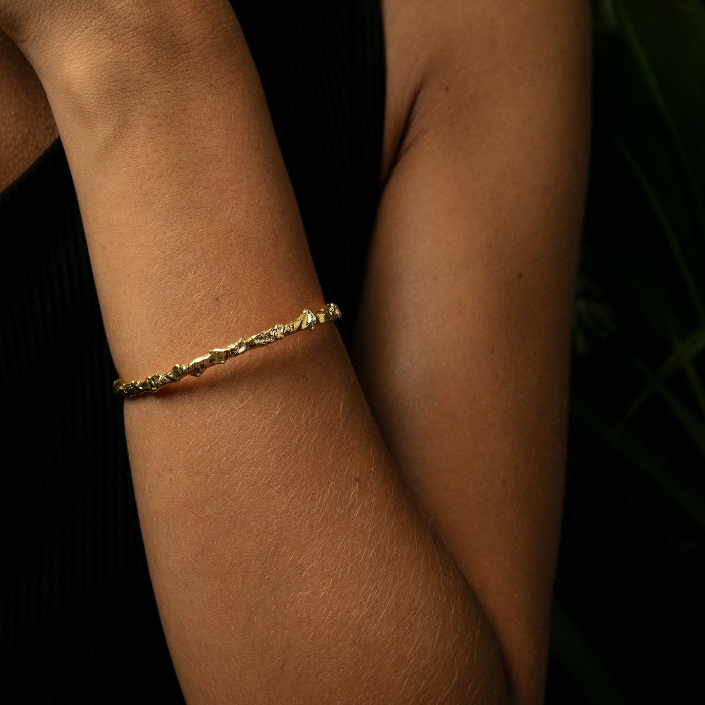 INCHATO GOLD BANGLE